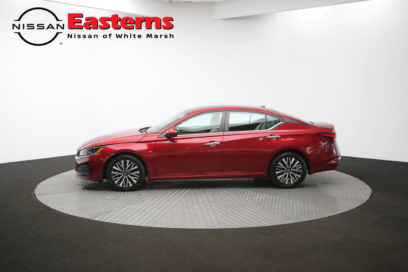 Used 2023 Nissan Altima 2.5 SV w/ SV Premium Package image 90