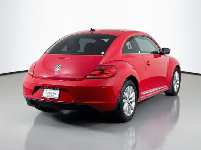 Used 2013 Volkswagen Beetle TDI FWD image 7