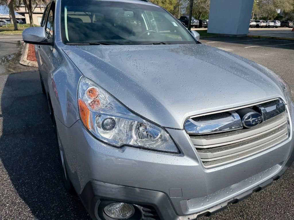 Used 2013 Subaru Outback 2.5i Premium image 14