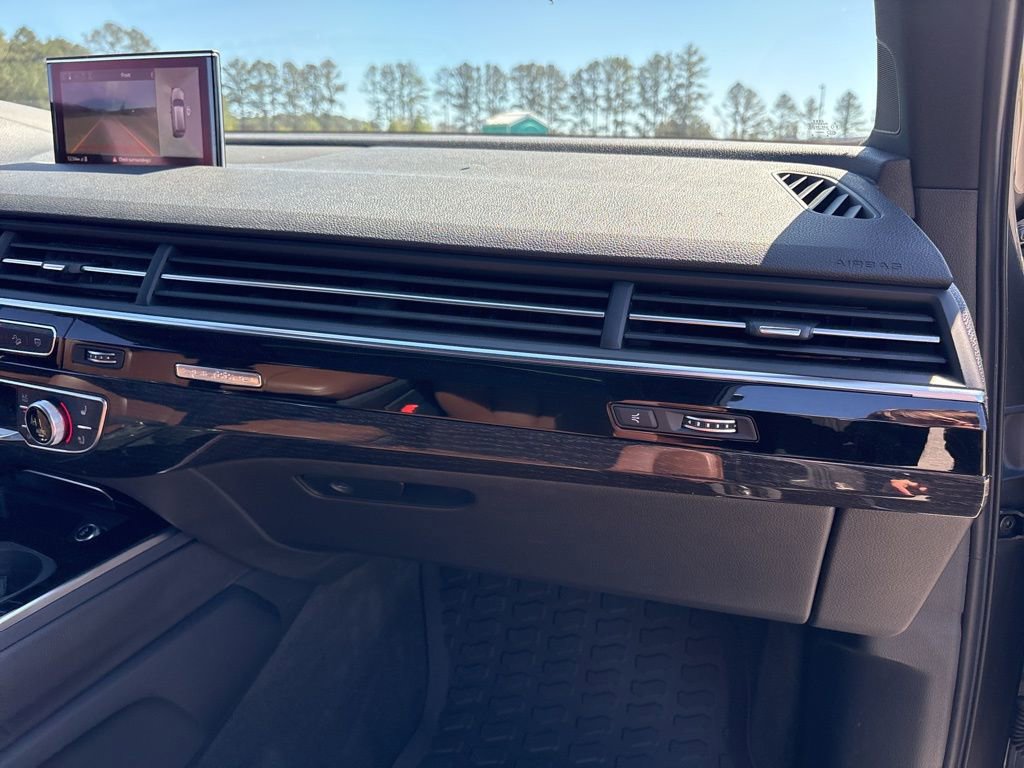 Used 2019 Audi Q7 3.0T Prestige w/ Prestige Package image 38