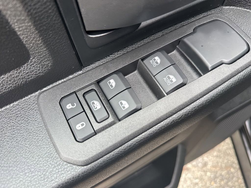 Used 2025 RAM 2500 Tradesman w/ Commercial Features Package image 14