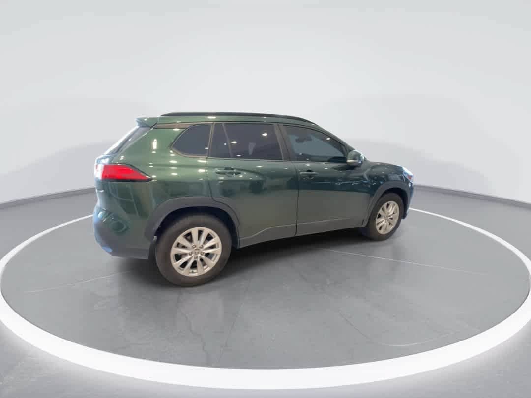 Used 2022 Toyota Corolla Cross LE w/ Moonroof Package AWD/4WD image 8
