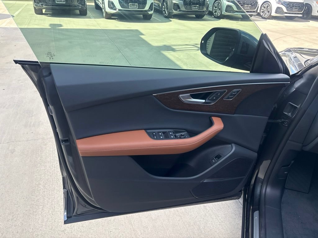 New 2026 Audi Q8 Prestige AWD/4WD image 10