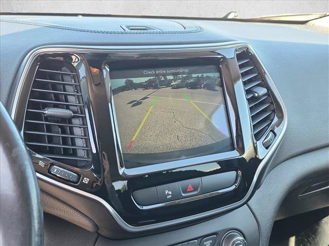 Used 2020 Jeep Cherokee Limited AWD/4WD image 13
