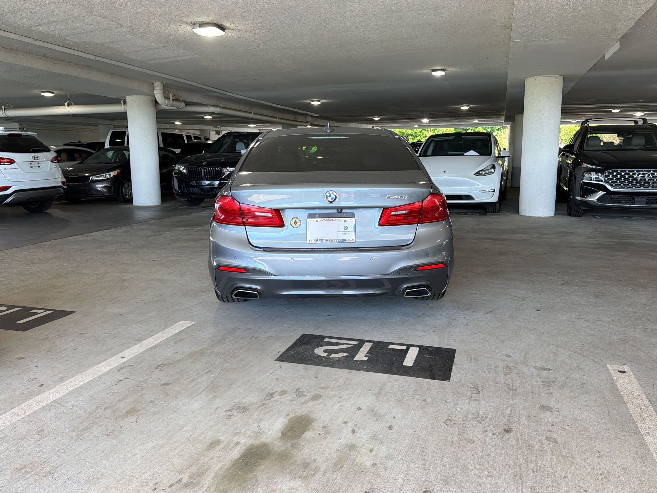 Used 2018 BMW 540i RWD image 9