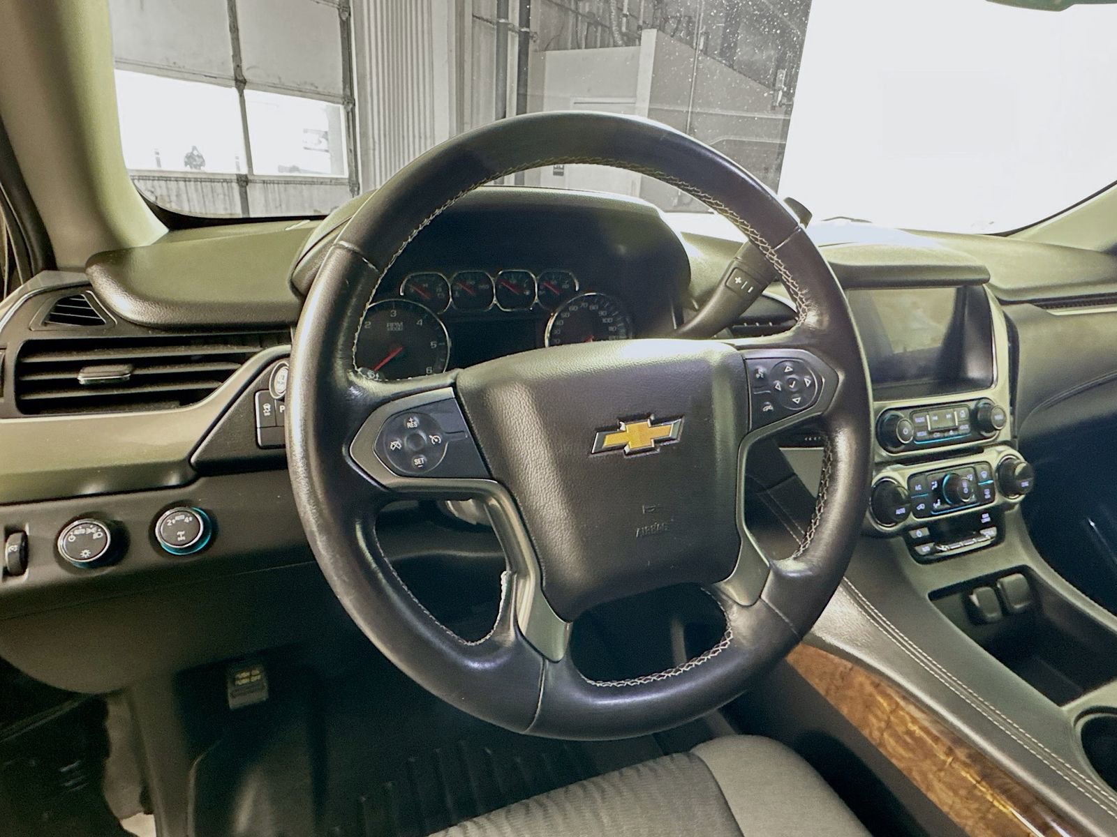 Used 2019 Chevrolet Tahoe LS AWD/4WD image 9