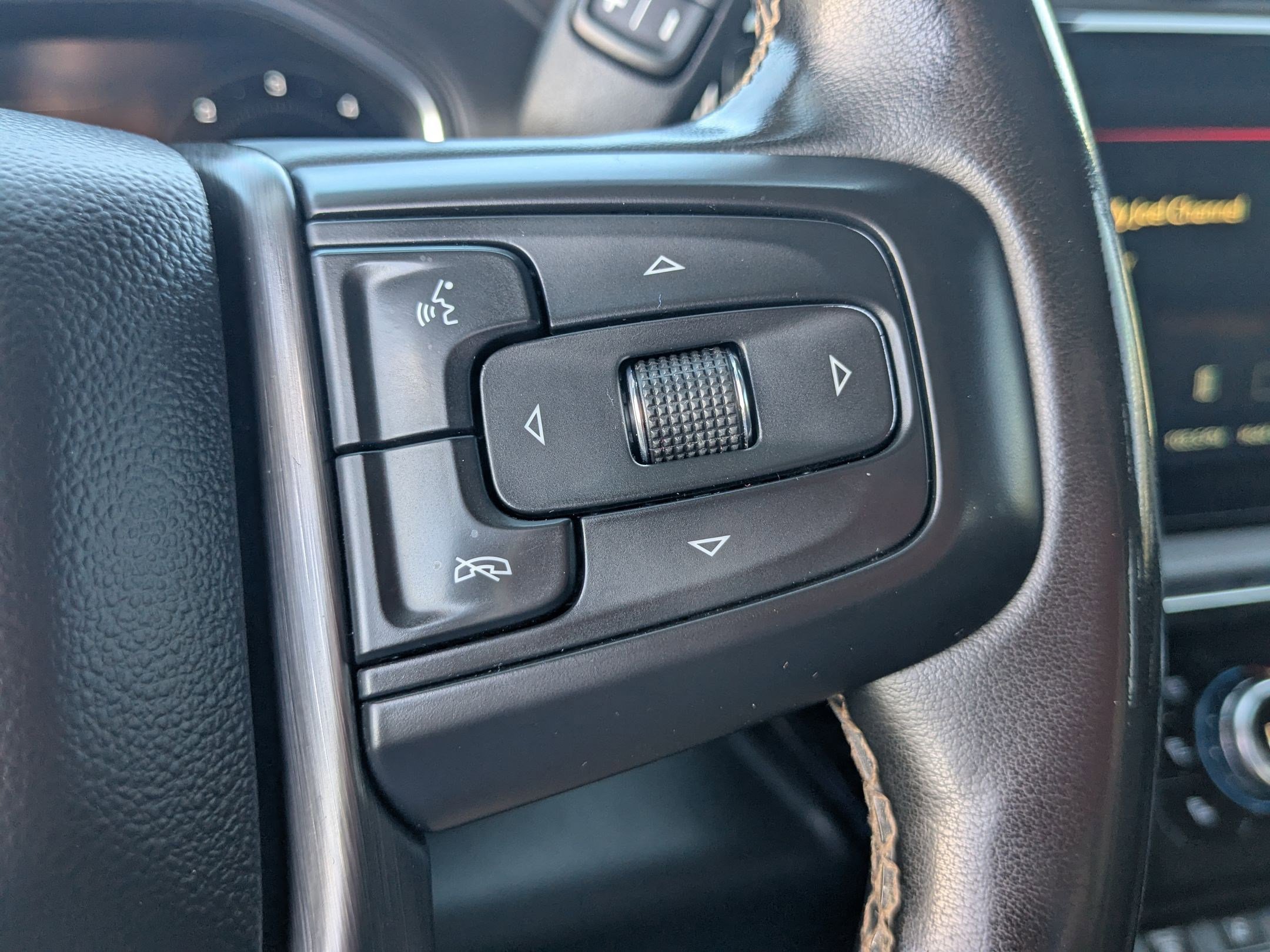 Used 2024 GMC Sierra 3500 AT4 w/ AT4 Premium Plus Package AWD/4WD image 18