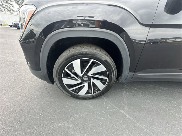 Used 2024 Volkswagen Atlas SE image 18