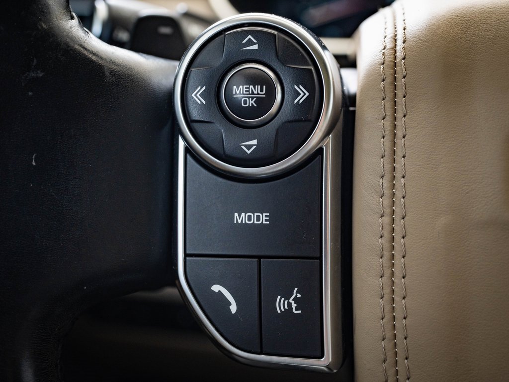 Used 2016 Land Rover Range Rover Supercharged image 26