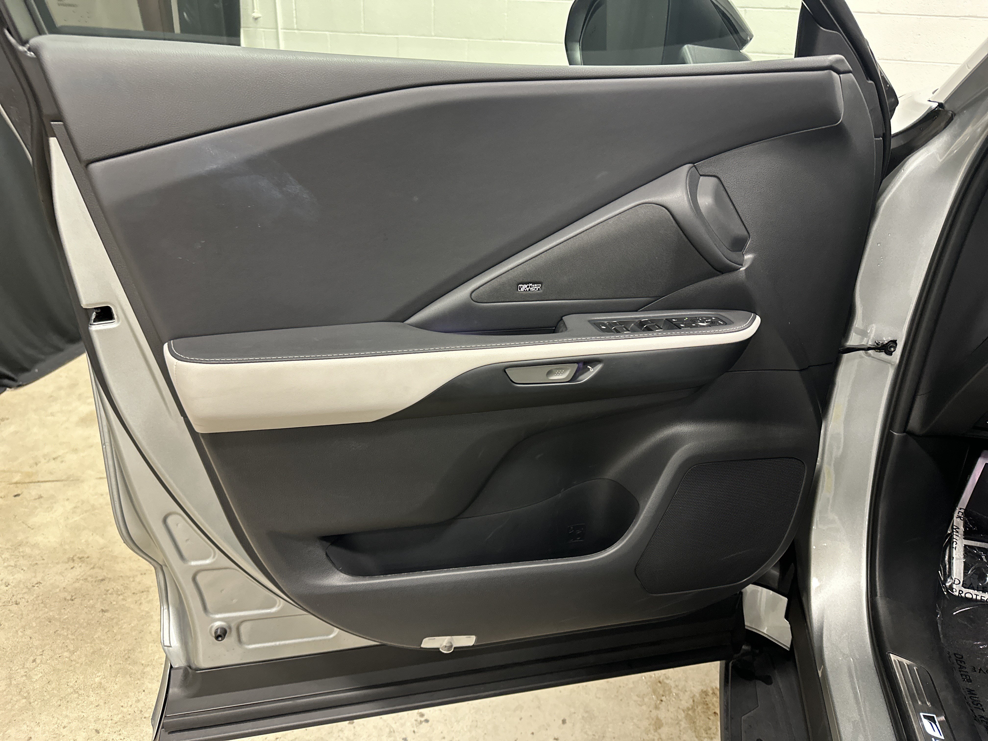 Certified 2025 Lexus TX 500h AWD image 14