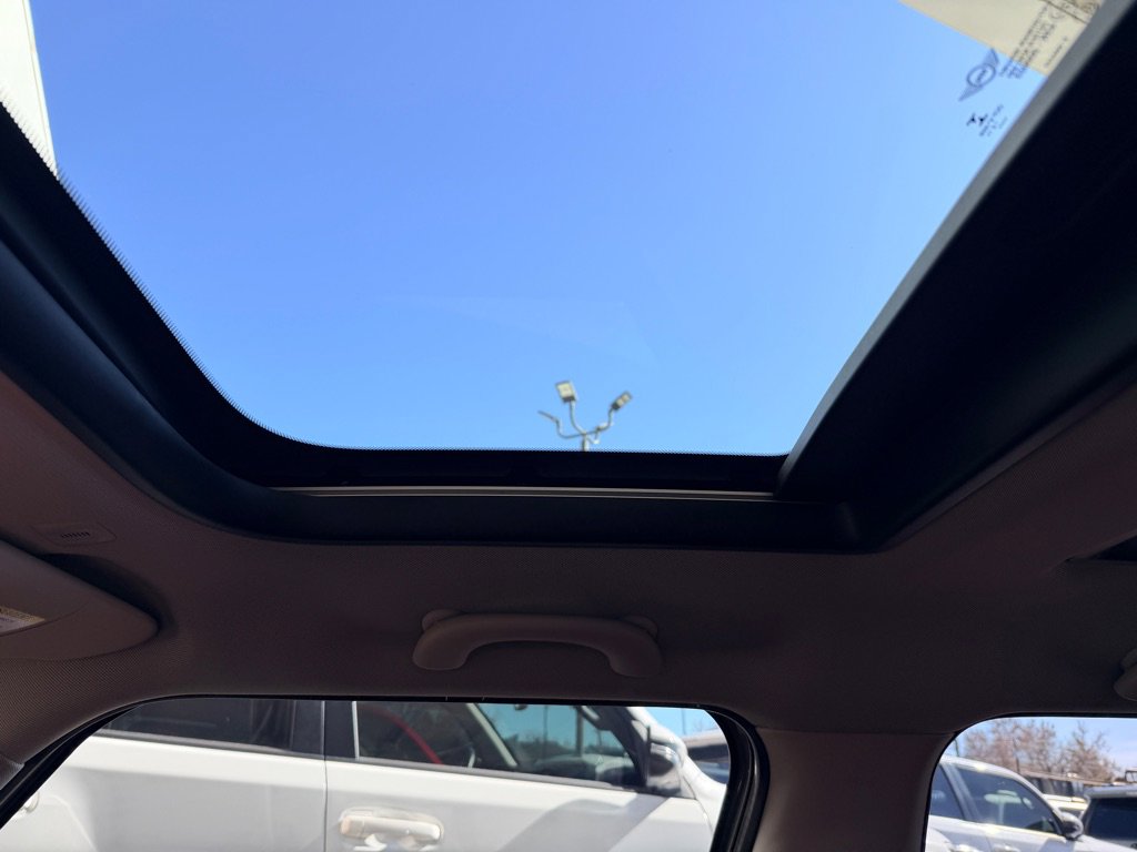 Used 2019 MINI Cooper S image 14