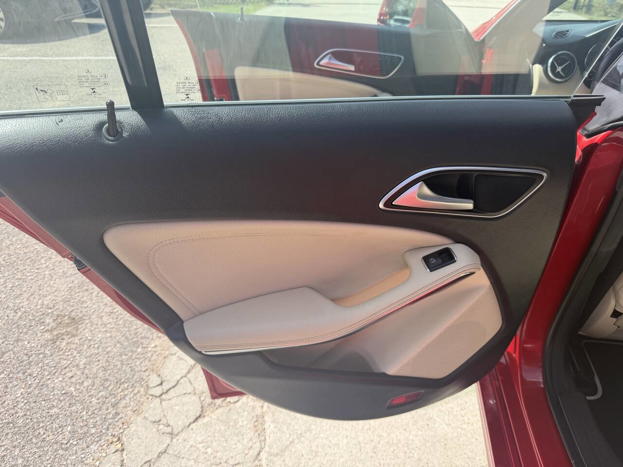 Used 2015 Mercedes-Benz CLA 250 CLA 250 4dr Sedan image 21