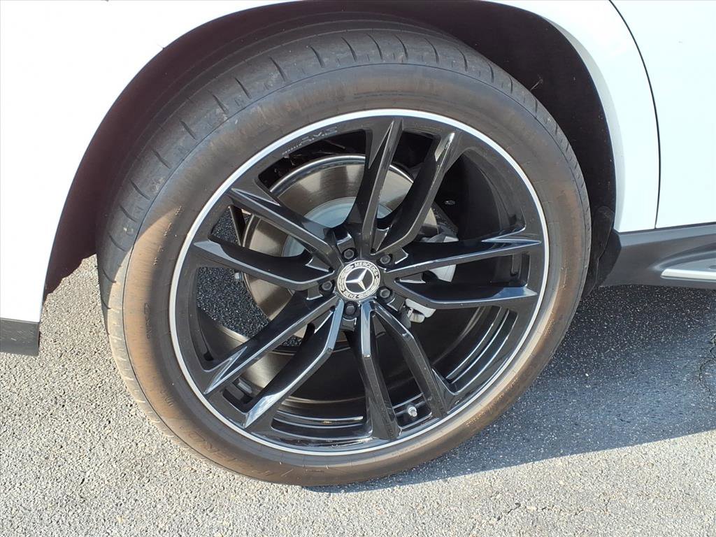 Used 2025 Mercedes-Benz GLS 580 GLS 580 4MATIC image 21