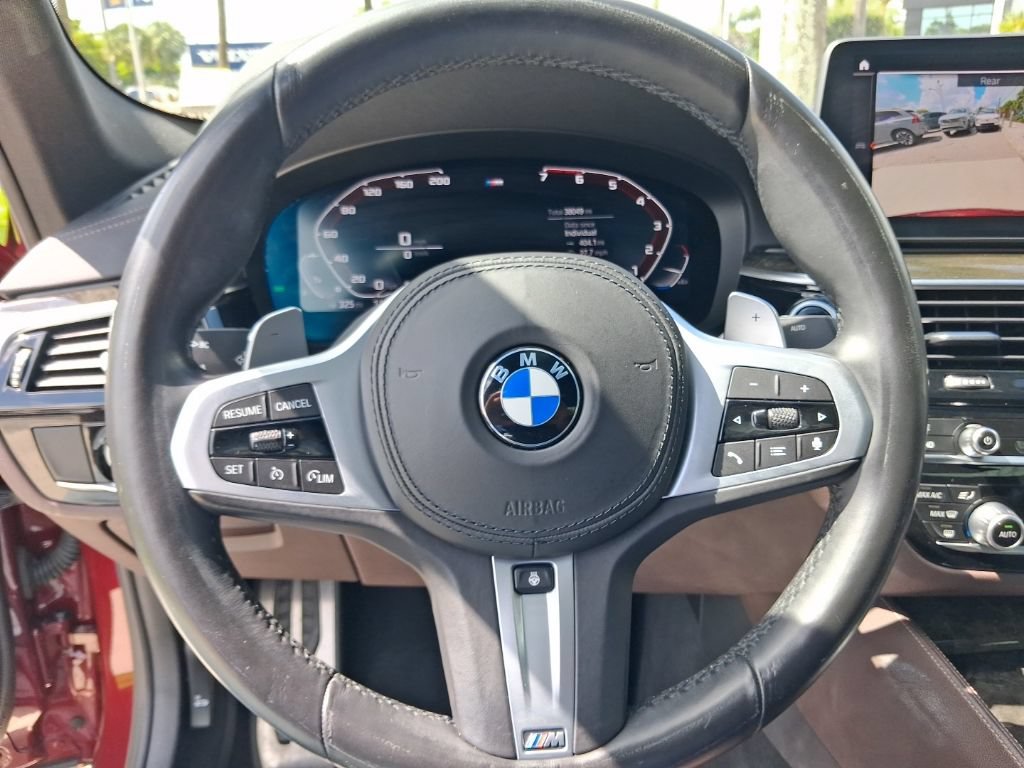 Used 2021 BMW M550i xDrive w/ Dynamic Handling Package AWD/4WD image 18