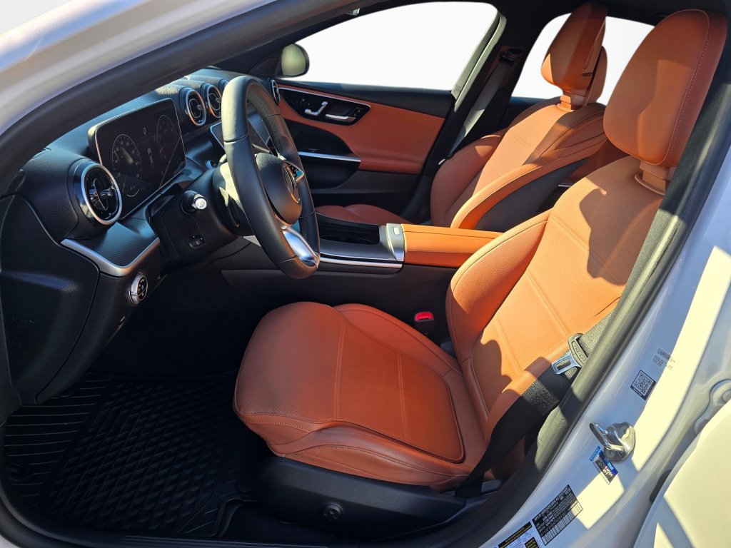 Used 2023 Mercedes-Benz C 300 4MATIC Sedan image 13