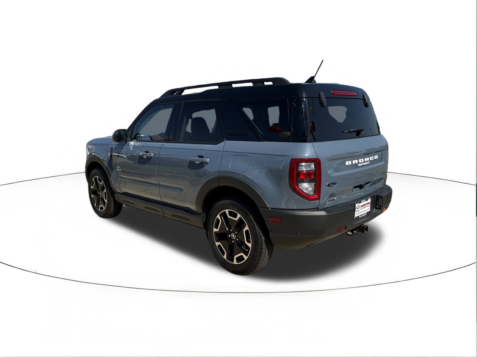 Used 2024 Ford Bronco Sport Outer Banks w/ Tech Package image 5