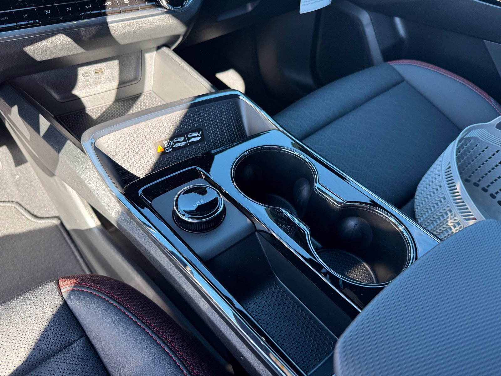 New 2027 Chevrolet Equinox RS AWD/4WD image 21