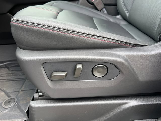 Used 2026 Chevrolet Tahoe RST w/ RST Capability Package AWD/4WD image 13