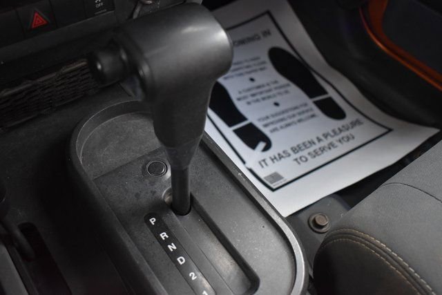 Used 2010 Jeep Wrangler Mountain image 23