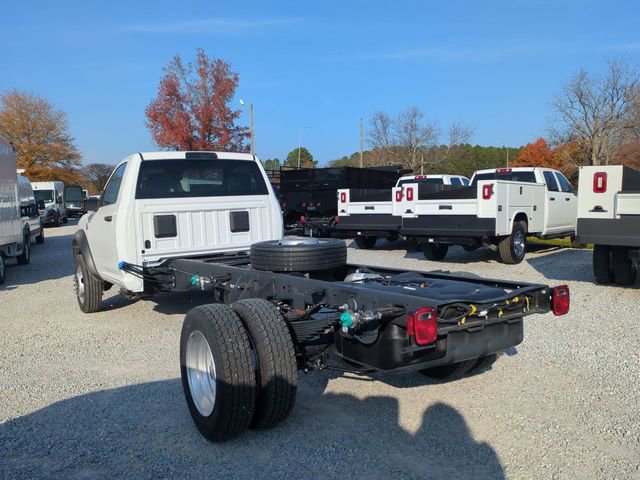 New 2025 RAM 5500 Tradesman image 3