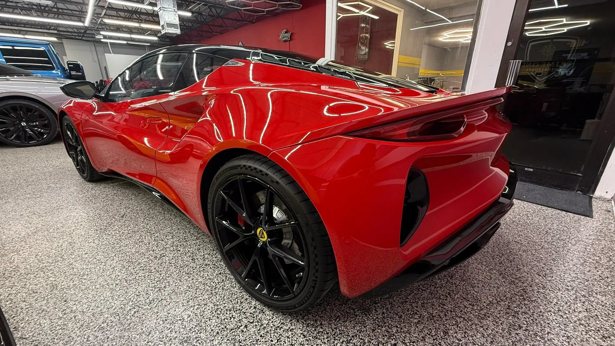 Used 2025 Lotus Emira RWD image 13