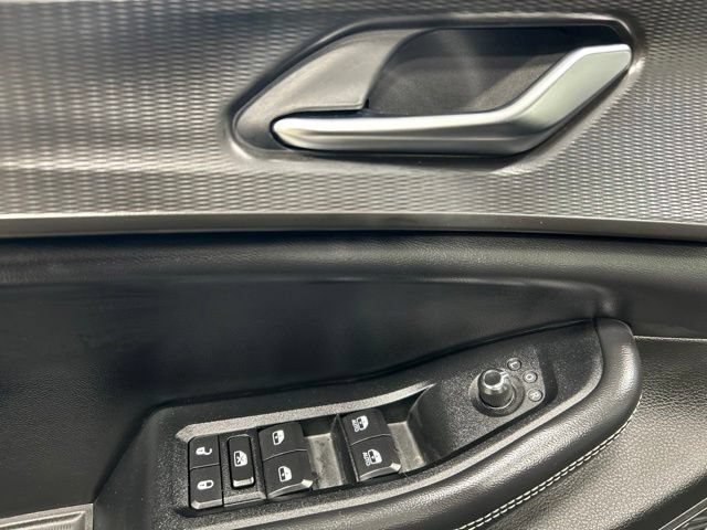 Used 2023 Jeep Grand Cherokee L Laredo AWD/4WD image 22