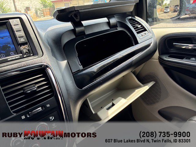 Used 2019 Dodge Grand Caravan SXT FWD image 24