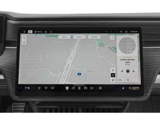 Used 2025 Rivian R1S Adventure Dual AWD/4WD image 16