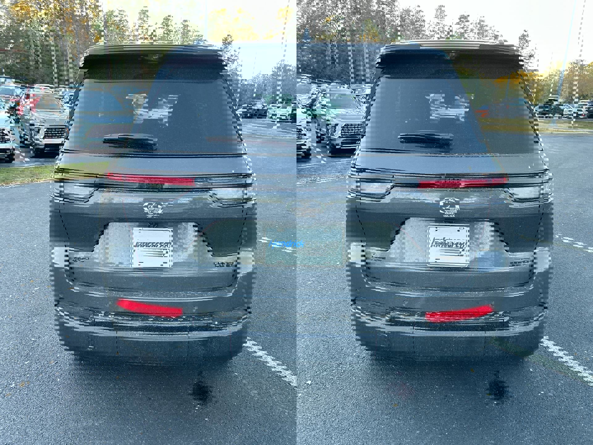 Used 2025 Jeep Grand Cherokee Limited image 8