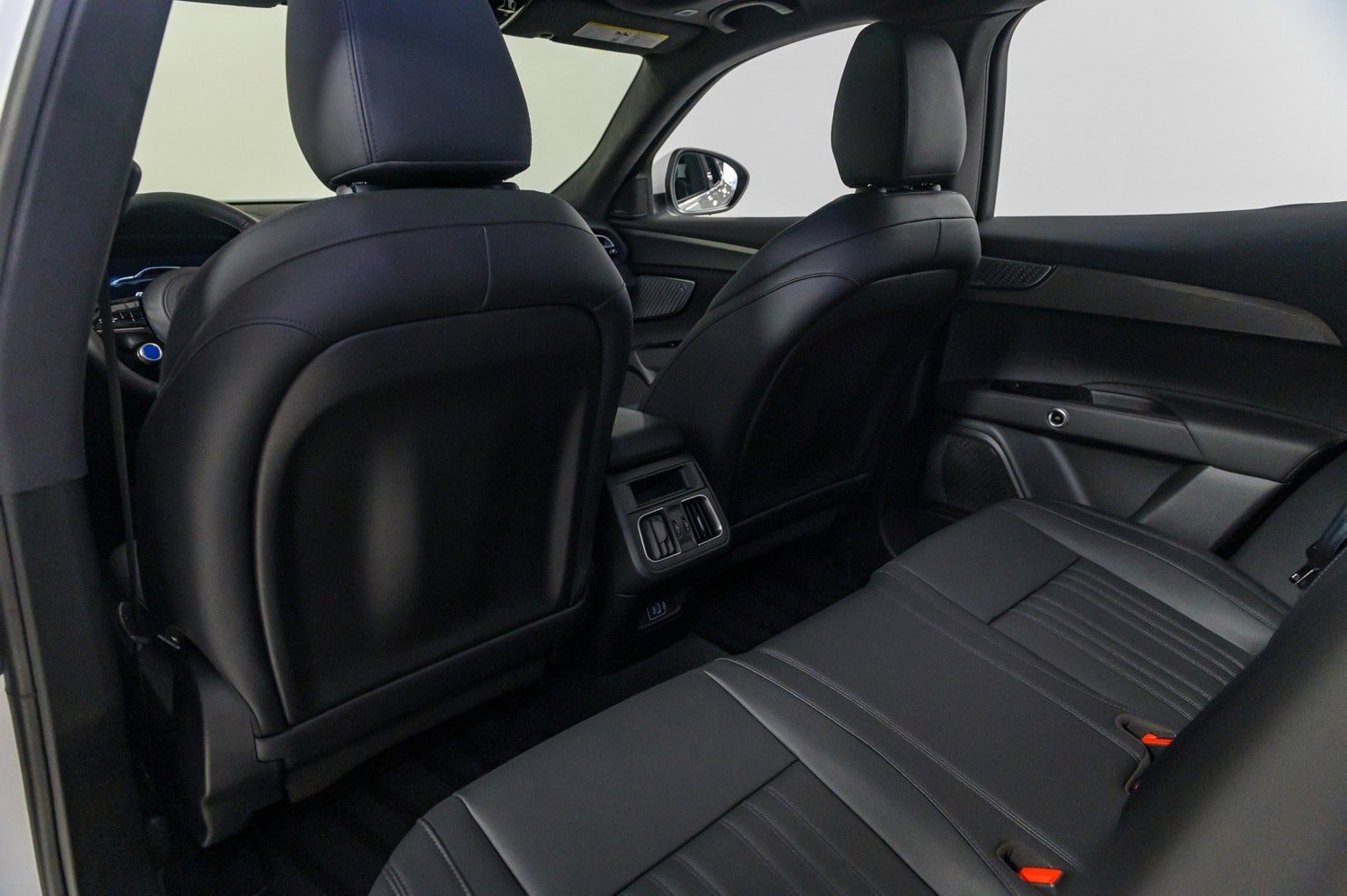 Used 2024 Maserati Grecale GT AWD/4WD image 20