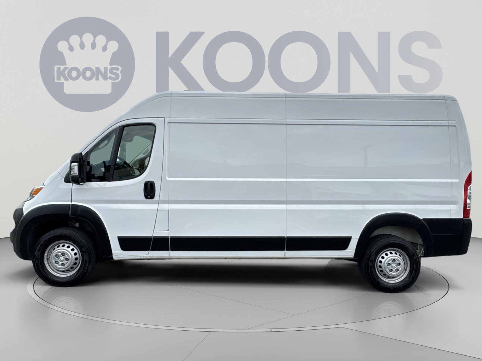Used 2025 RAM ProMaster 2500 w/ Convenience Group FWD image 2