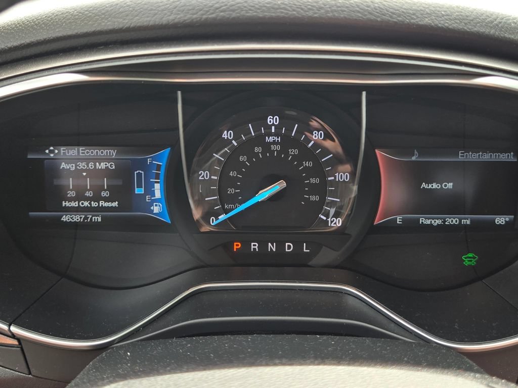 Used 2017 Ford Fusion Energi SE FWD image 25
