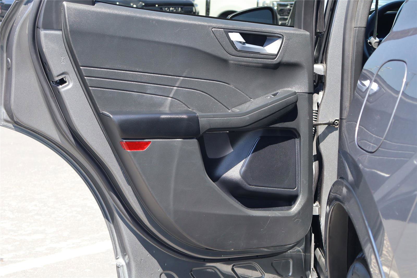 Used 2024 Ford Escape ST-Line w/ Equipment Group 301A image 28