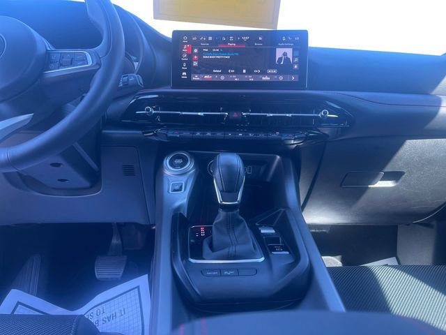 Used 2024 Dodge Hornet GT w/ Tech Pack w/o Parking image 12