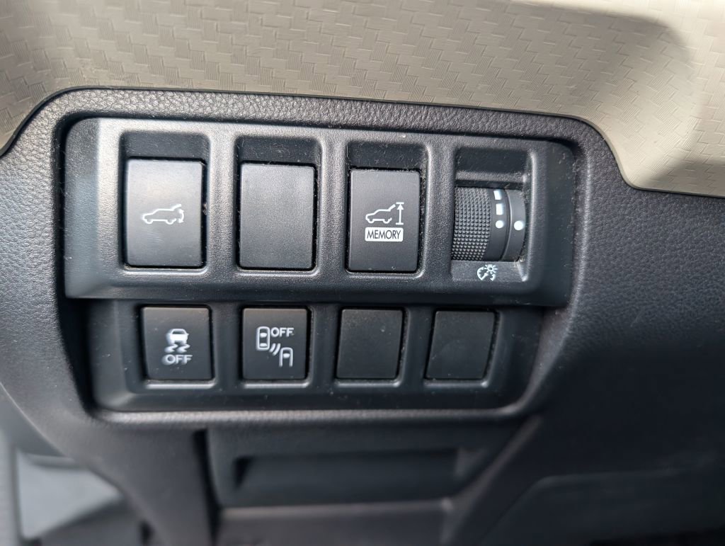 Used 2019 Subaru Ascent Premium image 14