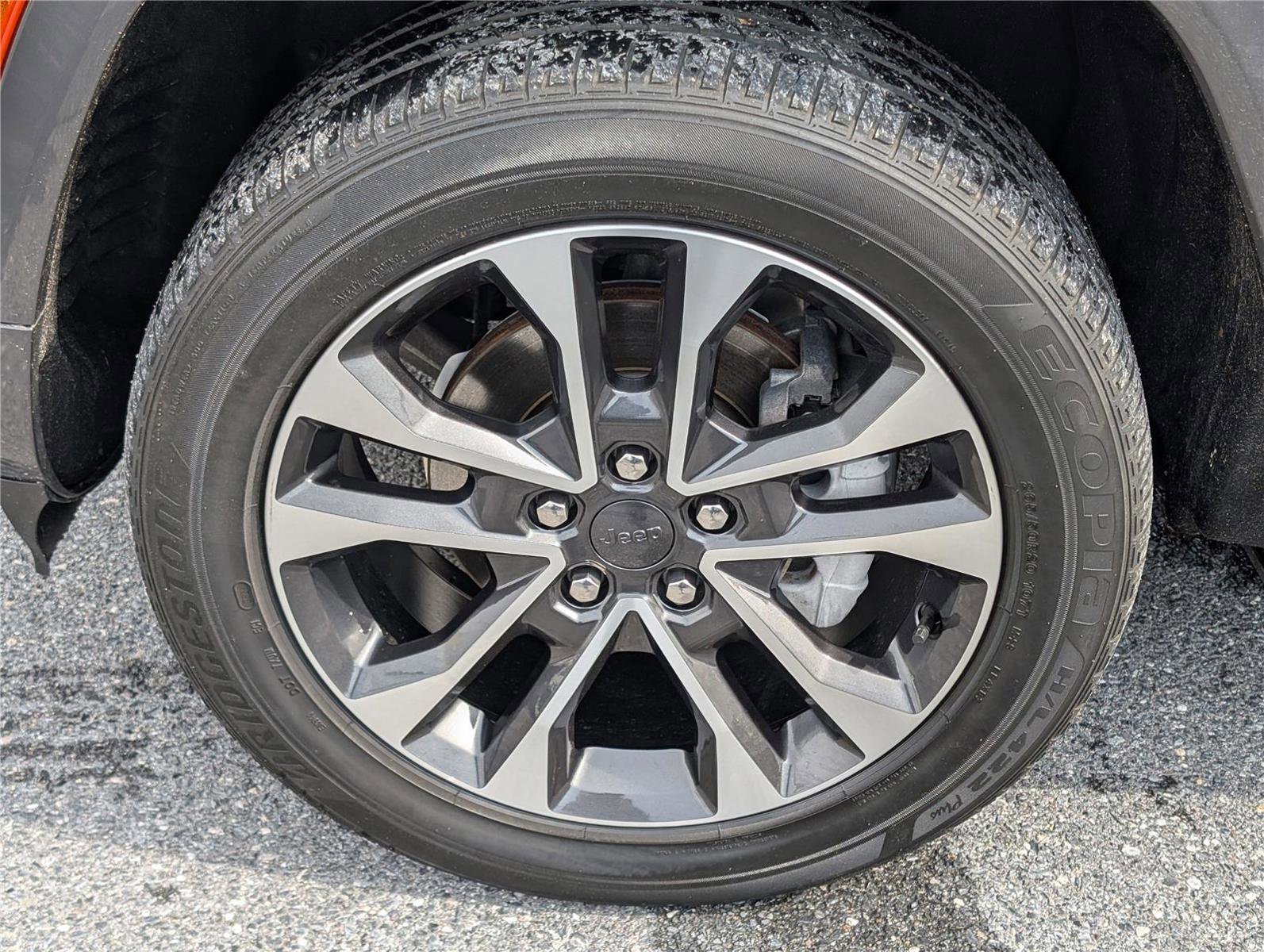 Used 2022 Jeep Grand Cherokee Overland w/ Luxury Tech Group IV image 11