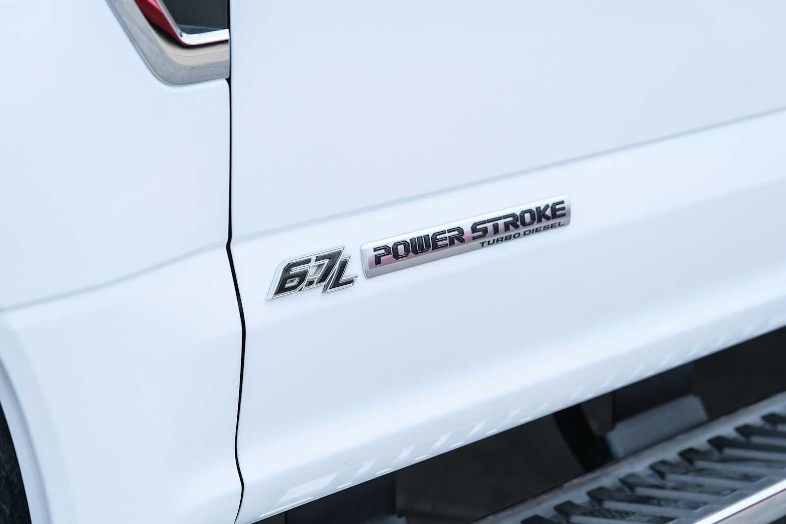 Used 2019 Ford F250 Lariat w/ Lariat Ultimate Package AWD/4WD image 5