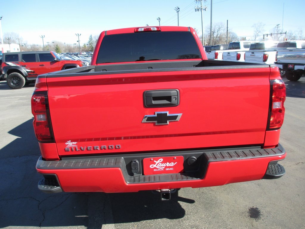 Used 2018 Chevrolet Silverado 1500 Custom image 4