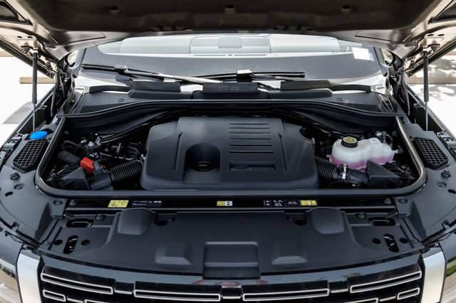 New 2026 Land Rover Range Rover SE AWD/4WD image 65