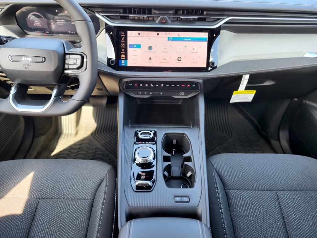 New 2026 Jeep Cherokee Laredo AWD/4WD image 14