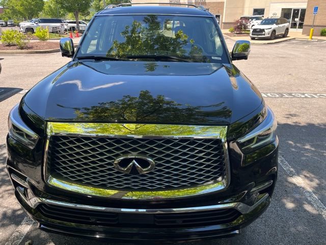 Used 2018 INFINITI QX80 4WD w/ Deluxe Technology Package image 5