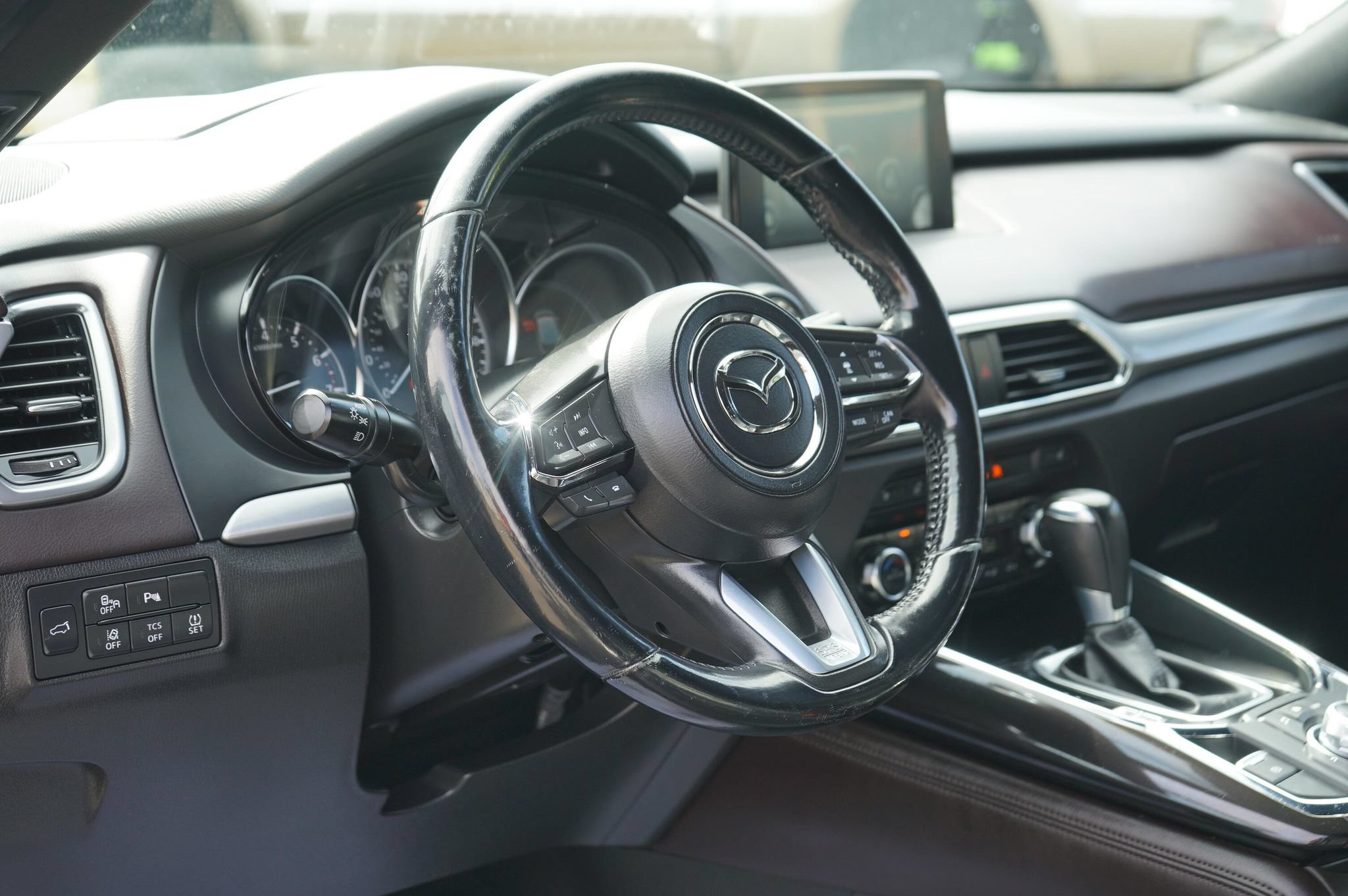Used 2017 MAZDA CX-9 Grand Touring AWD/4WD image 12