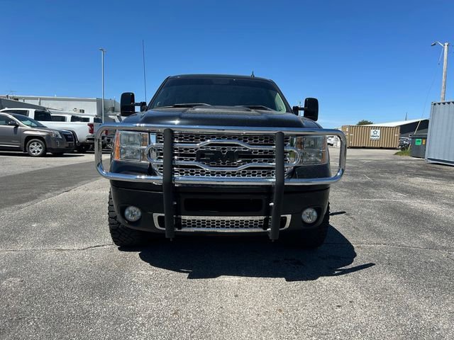 Used 2013 GMC Sierra 2500 Denali w/ Suspension Package, Off-Road AWD/4WD image 9