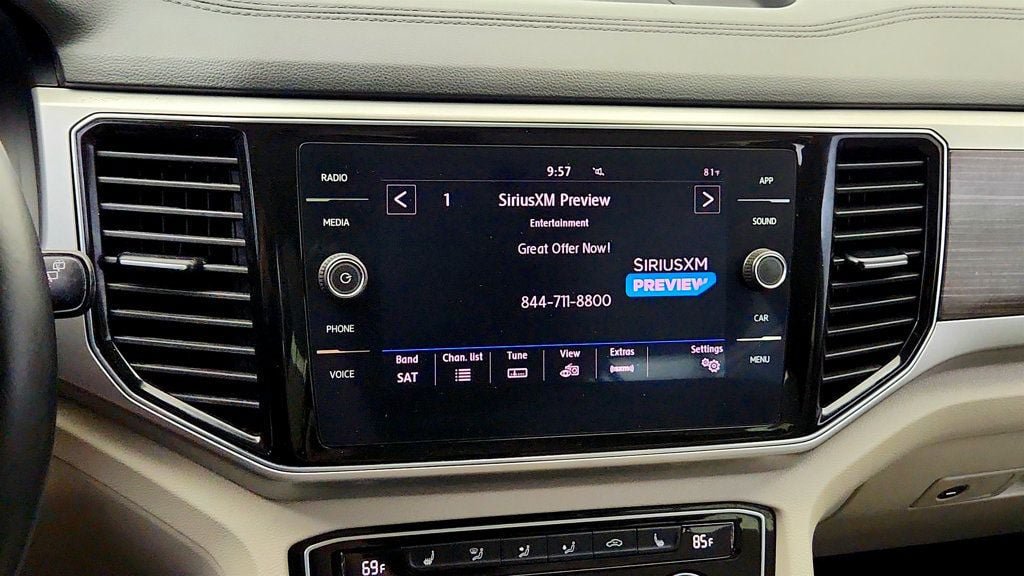 Used 2018 Volkswagen Atlas SEL FWD image 19