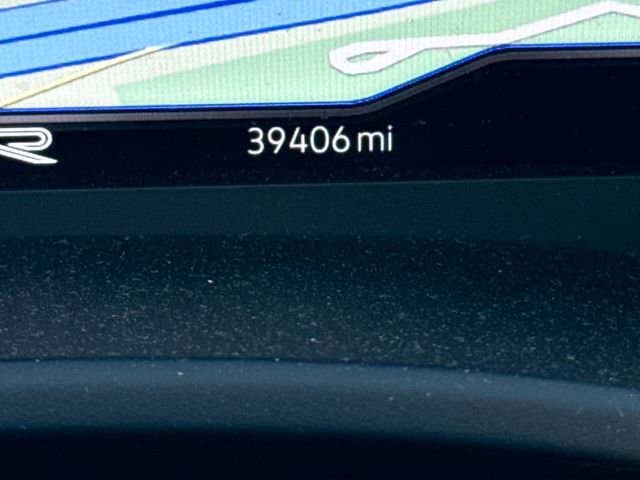 Used 2022 Volkswagen Atlas Cross Sport SEL R-Line AWD/4WD image 24