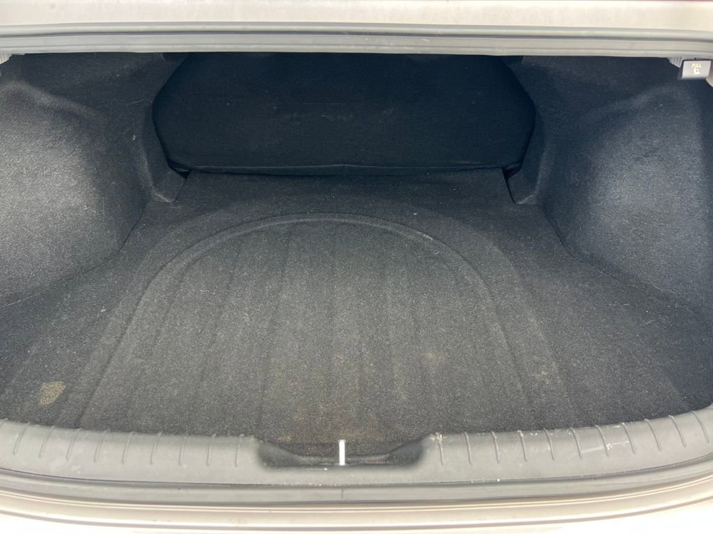 Used 2024 Hyundai Elantra SEL image 14