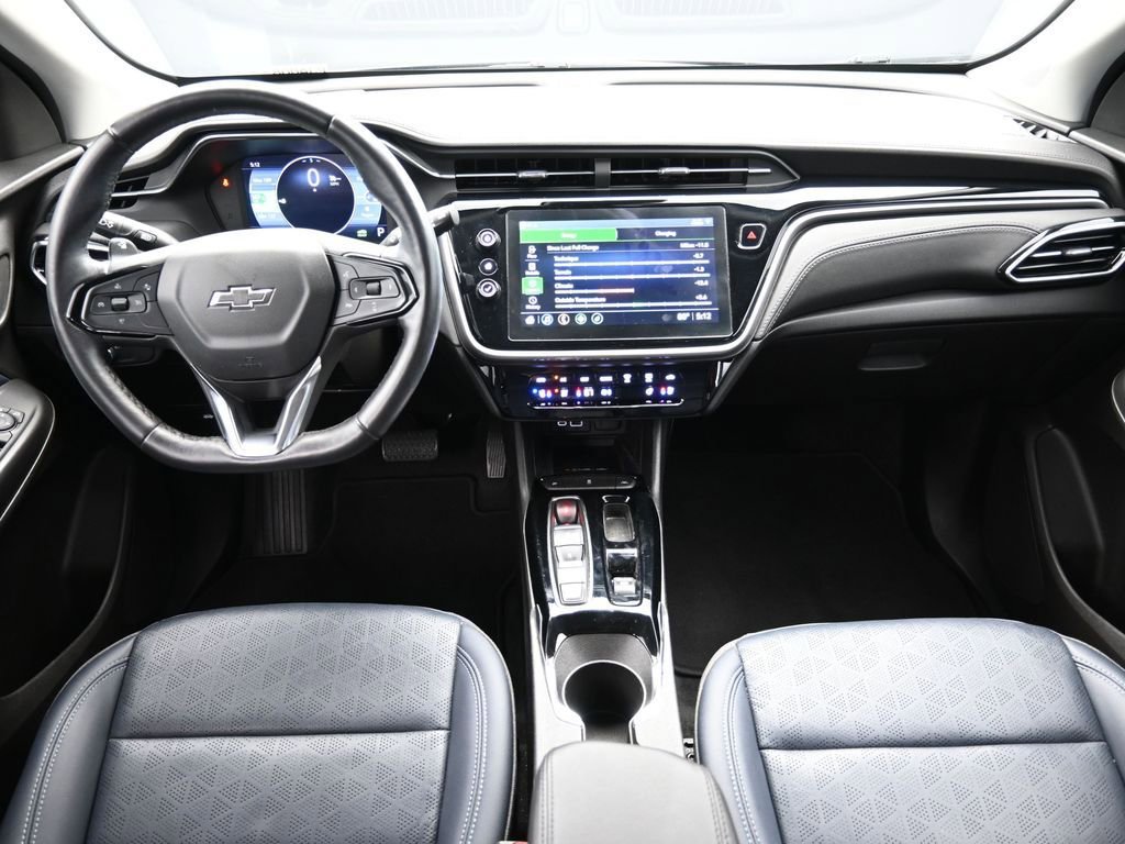 Used 2022 Chevrolet Bolt EUV LT w/ Convenience Package image 20