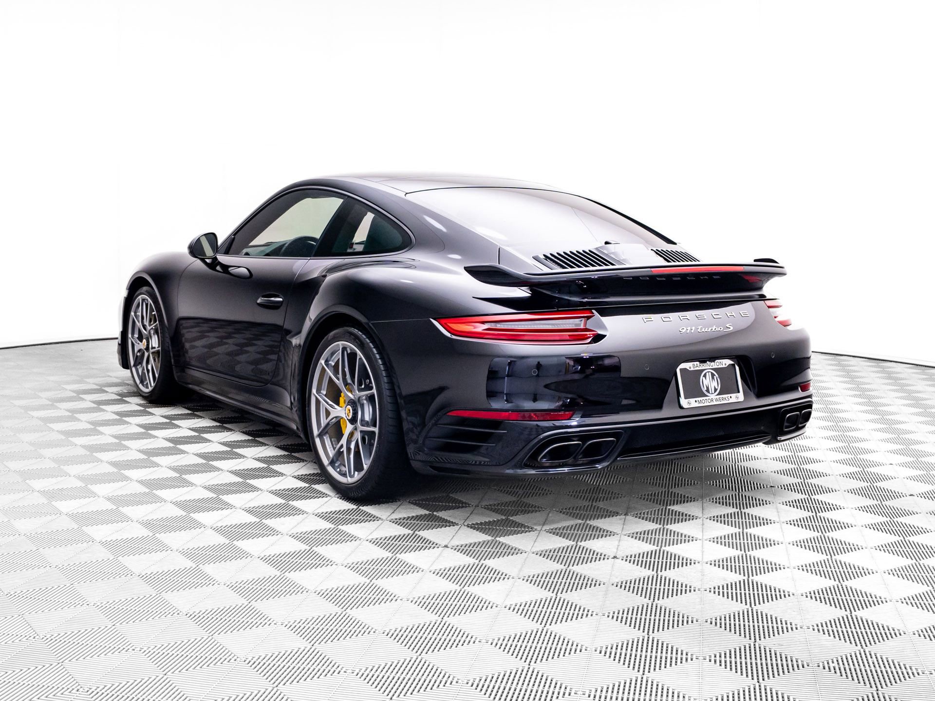 Used 2017 Porsche 911 Turbo S AWD/4WD video 3