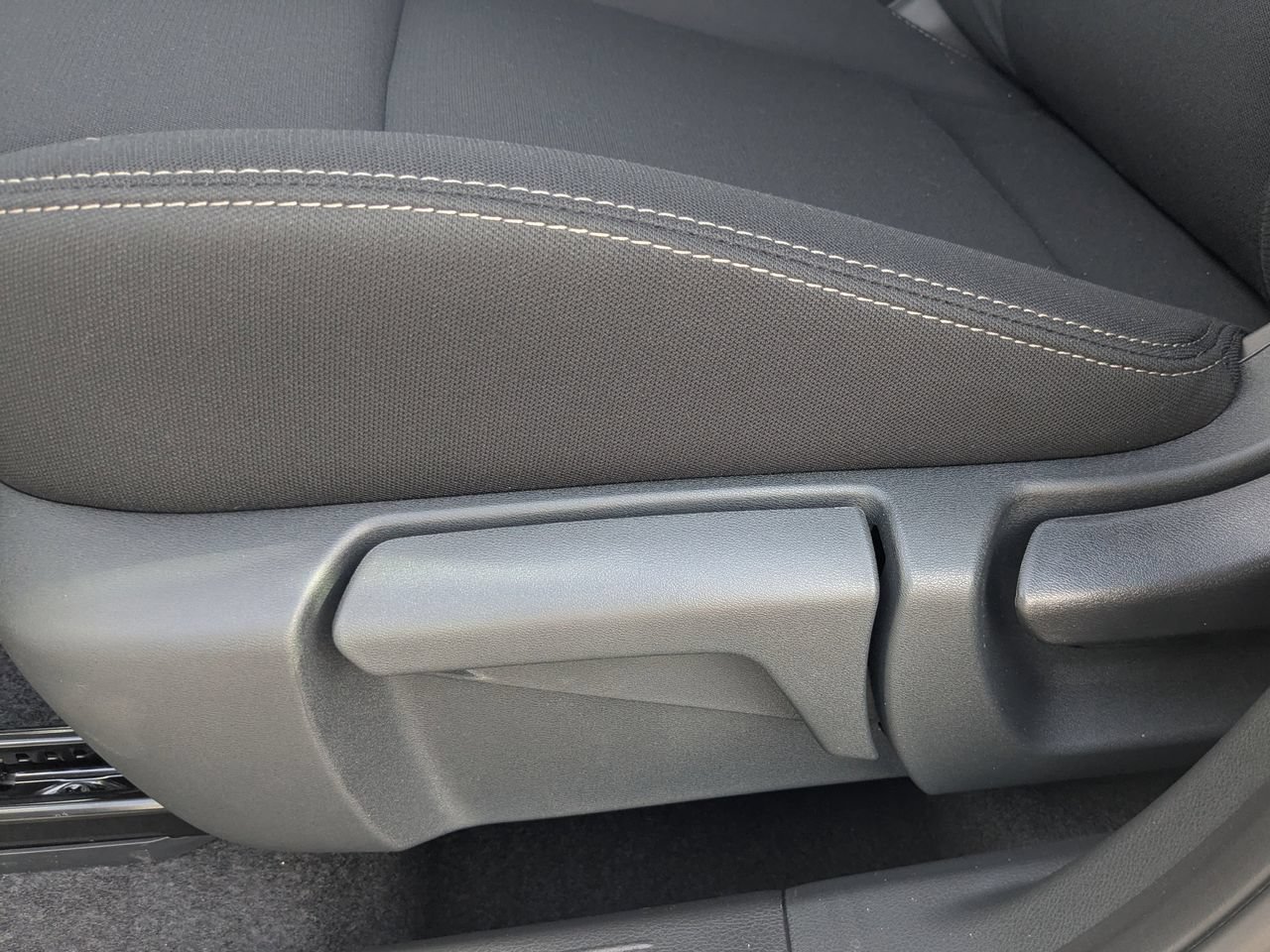 New 2026 Nissan Rogue S FWD image 13