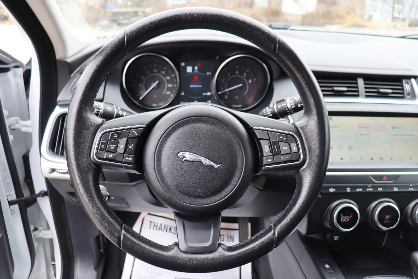 Used 2019 Jaguar E-PACE S image 27